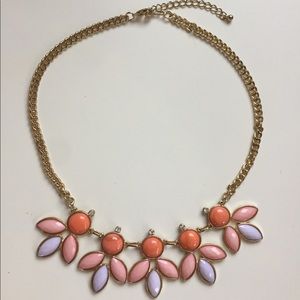 Statement necklace